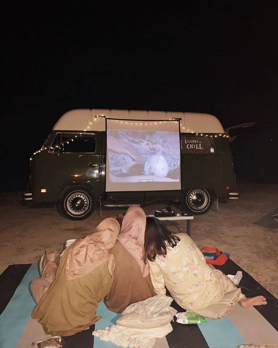 instagram.com/dian pelangi