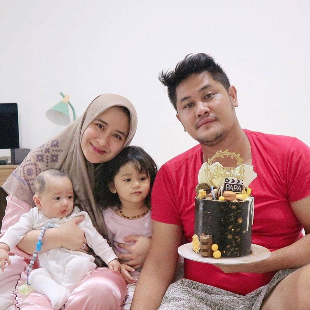 Instagram.com/ryana_dea