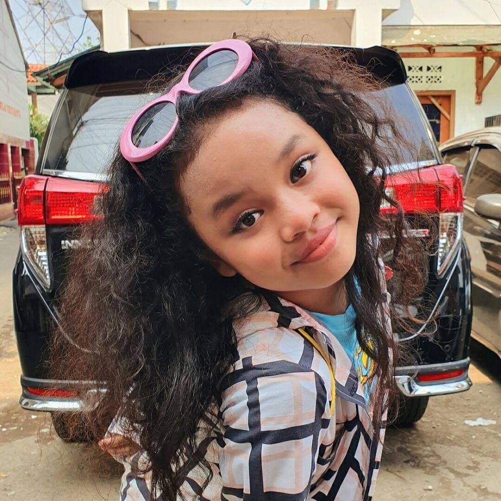 instagram.com/romariasimbolon1511