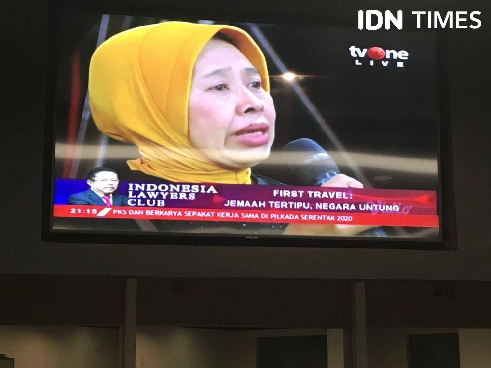 Eli, jemaah korban First Travel, di acara ILC pada Selasa (19/11) malam. IDN Times/Isidorus Rio