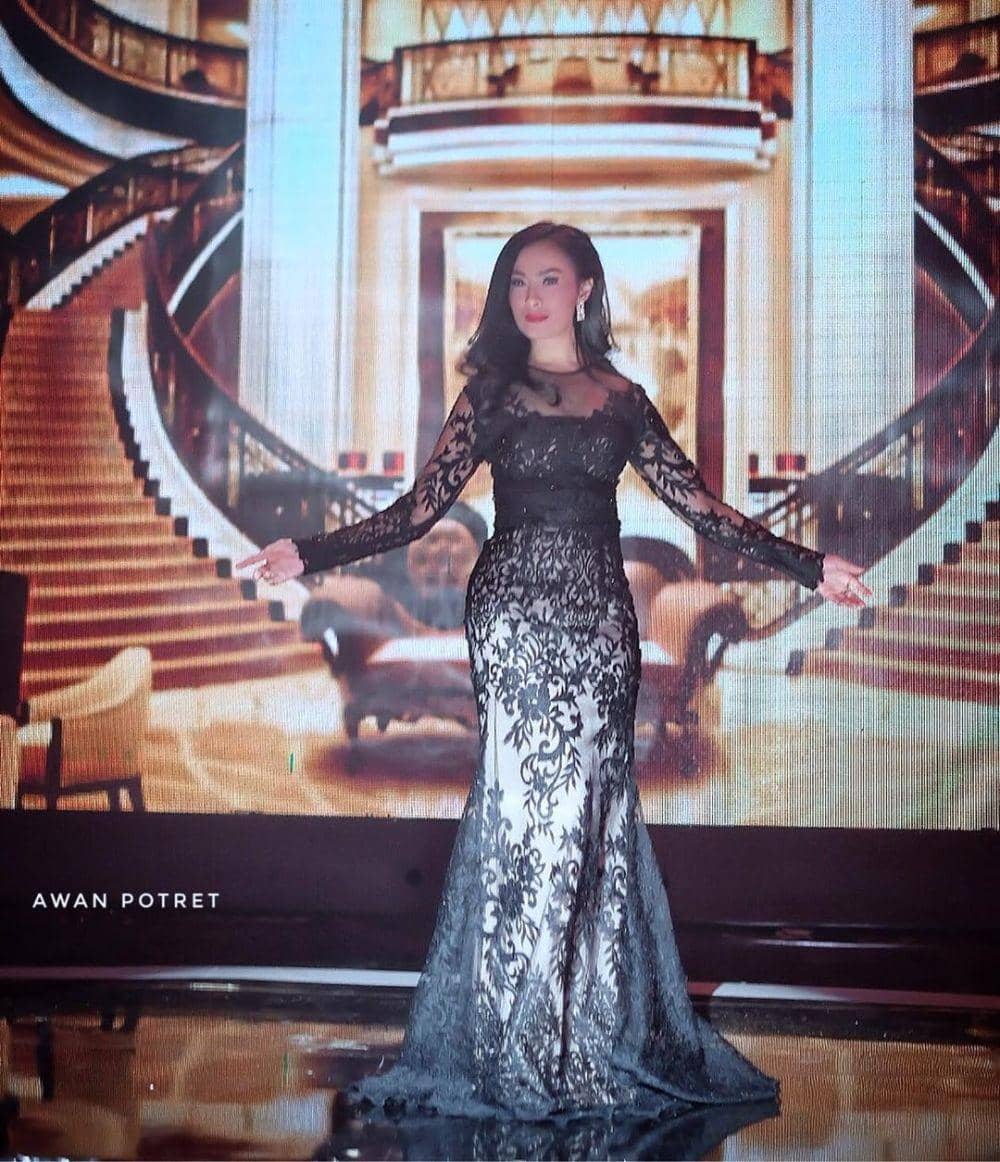 instagram.com/isdadahlia