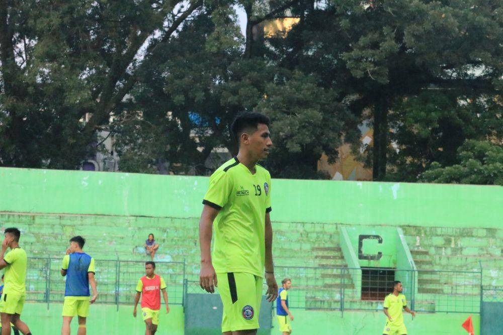 Hanif Sjahbandi bakal diandalkan Arema FC kala menjamu Persija Jakarta. IDN Times/ Alfi Ramadana