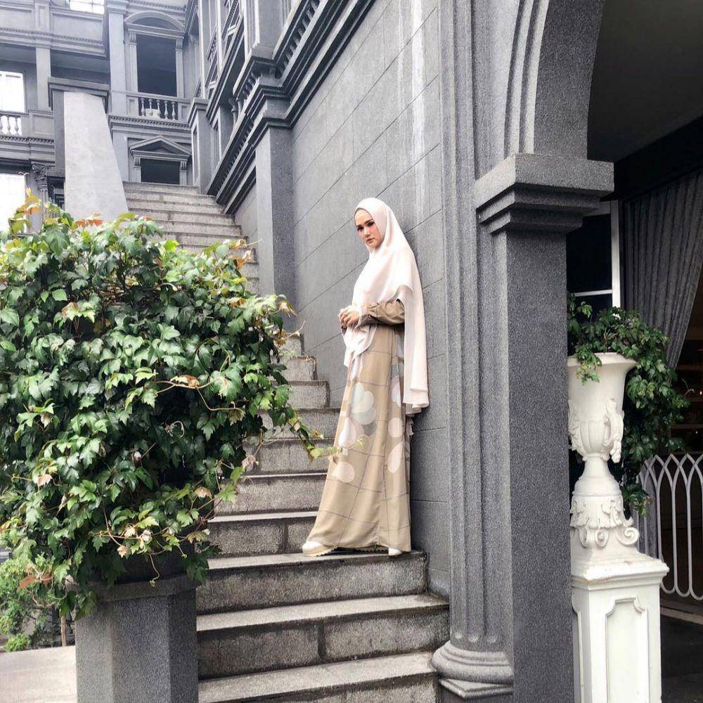 (Instagram.com/mulanjameela1)