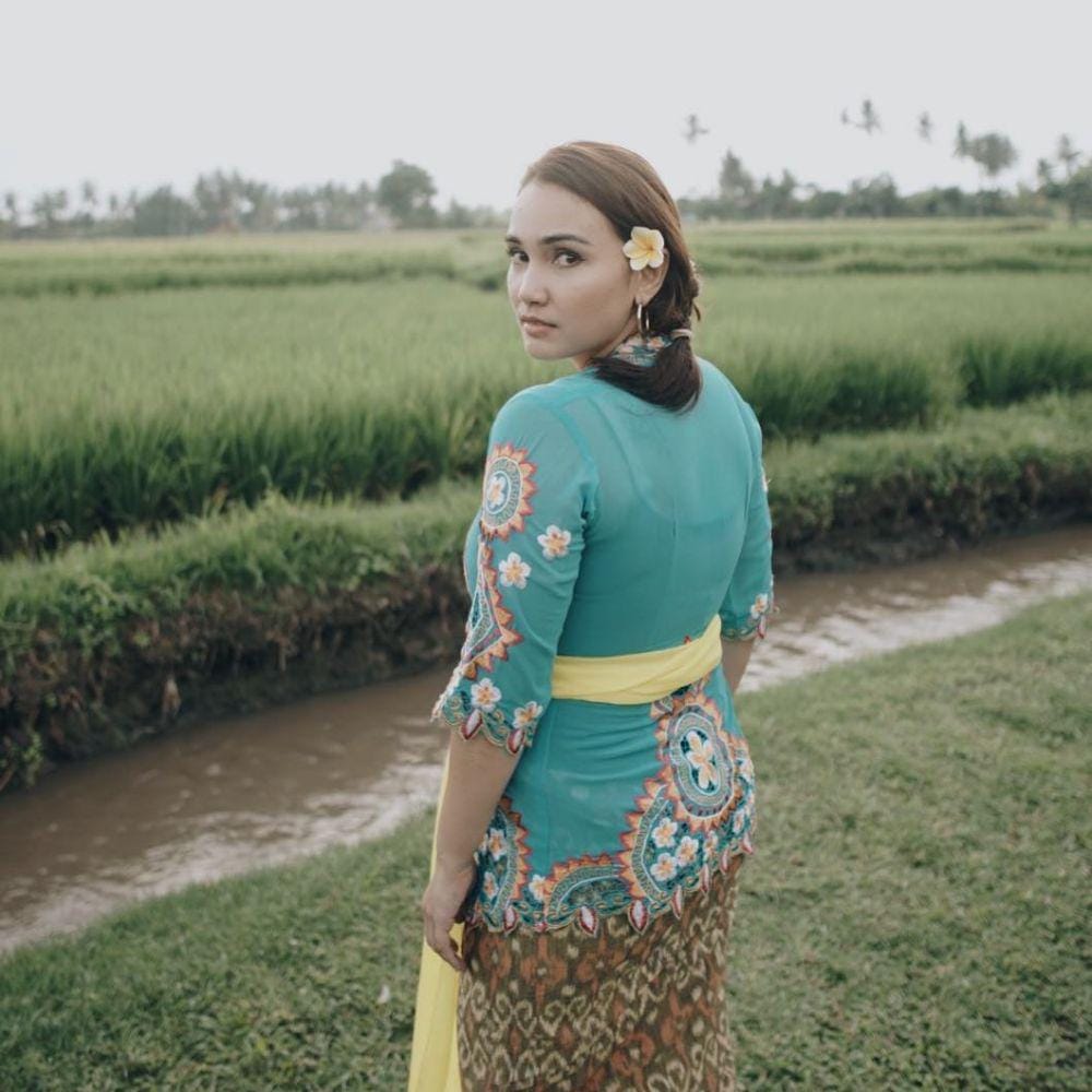 Instagram.com/febyfebiola_