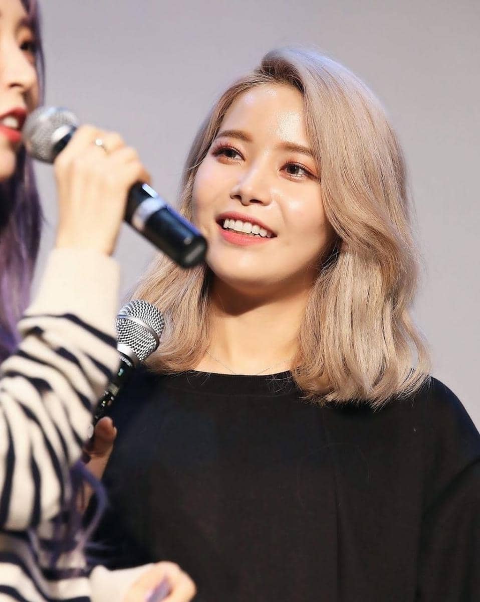 instagram.com/solar.mamamoo