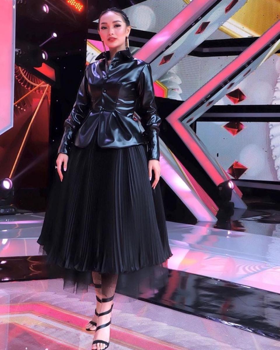 instagram.com/zaskia_gotix