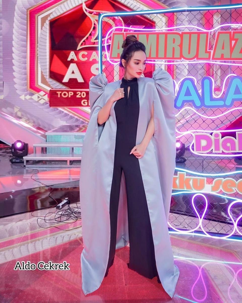 instagram.com/zaskia_gotix