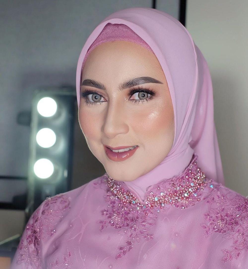 Instagram.com/rizkiiicanmua