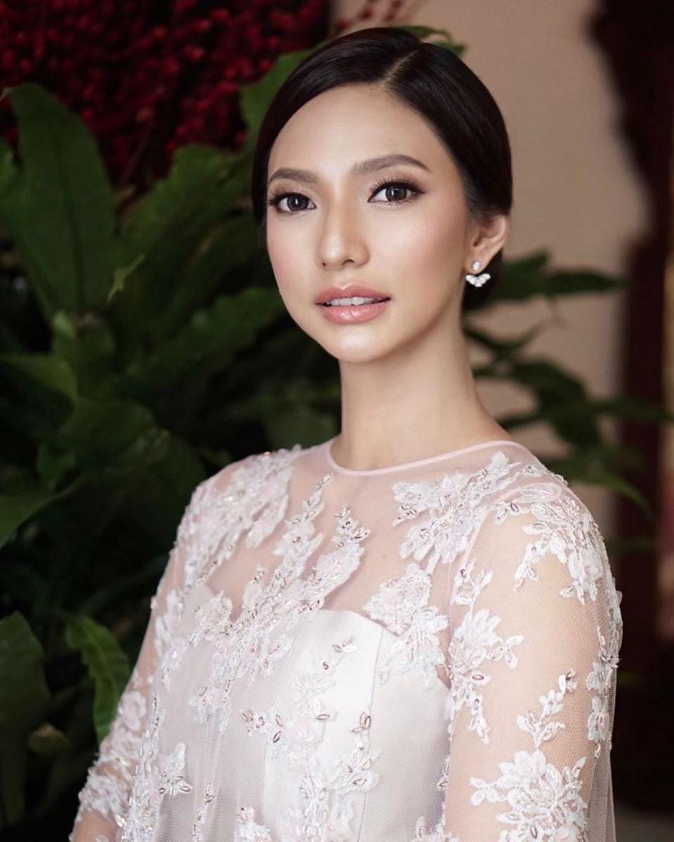 instagram.com/evalovira