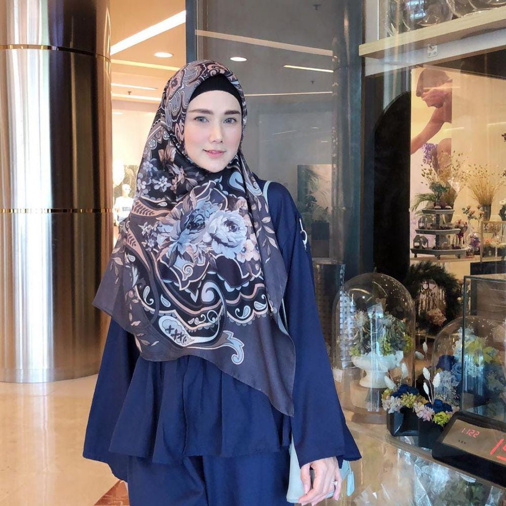 Instagram.com/mulanjameela1