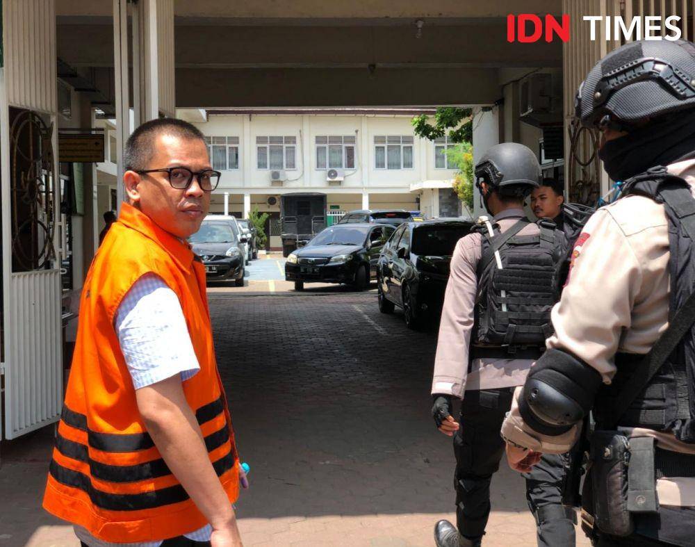 Robi Okta Falevi terdakwa pemberi suap kepada Bupati Muara Enim di PN Palembang (IDN Times/Rangga Erfizal)