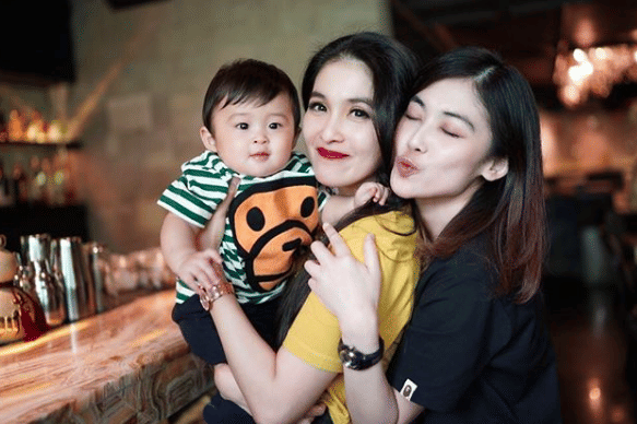 instagram.com/kartikadewi20