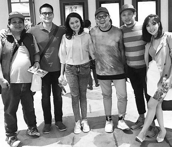 Screen Shot 2019-11-19 at 17.24.27.png