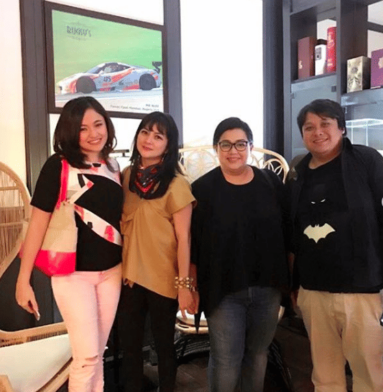 Screen Shot 2019-11-19 at 17.26.02.png