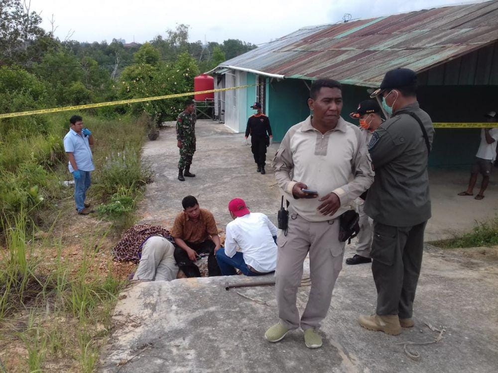 Pria paruh baya, Triyanto, ditemukan tewas tekapar di Jalan Taman Sari, Kilometer (Km) 5,5, Kelurahan Graha Indah, Balikpapan Utara, Selasa (19/11) pagi.