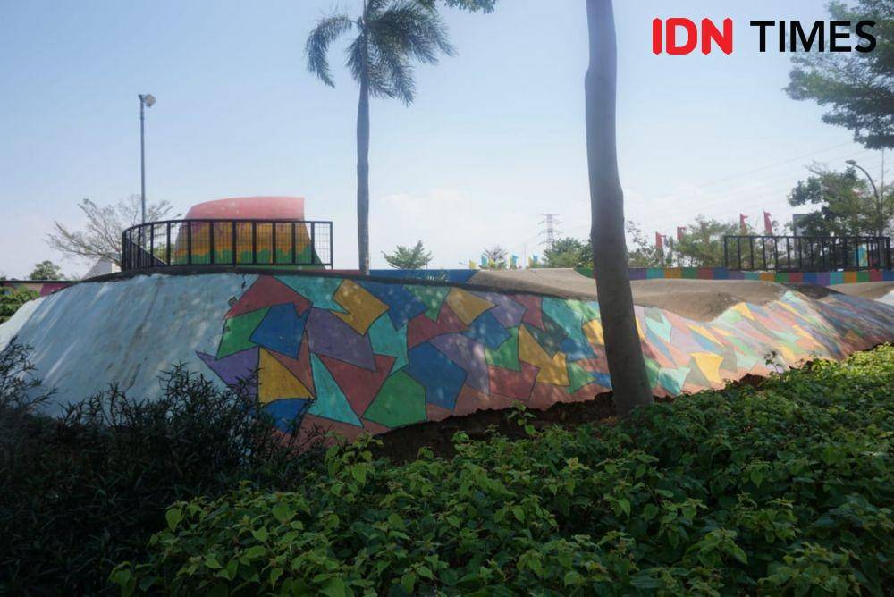Suasana Taman Kalijodo di siang hari, Jalan Bidara Raya, Pejagalan, Penjaringan, Angke, Tambora, Jakarta Utara (IDN Times/Lia Hutasoit)