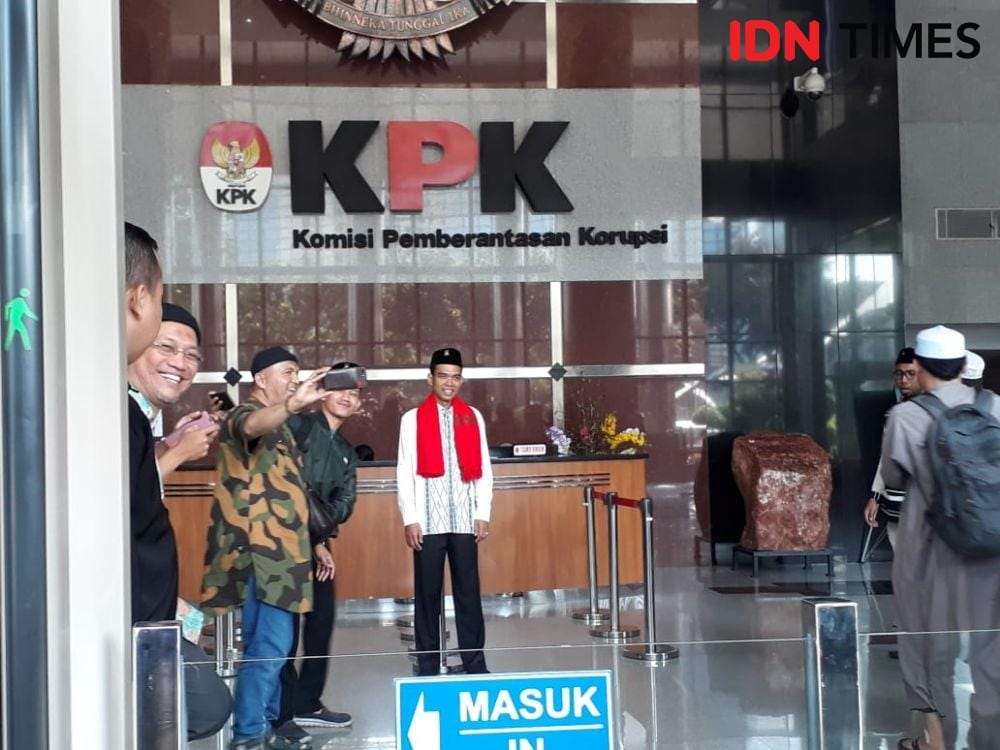 (Ustaz Abdul Somad kunjungi KPK)