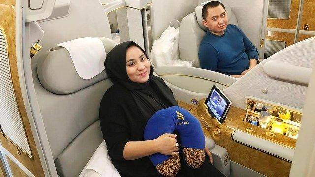 Anniesa Hasibuan, First Travel