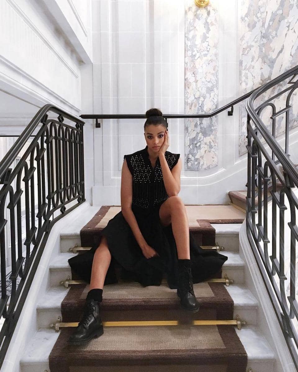 instagram.com/ellabalinska