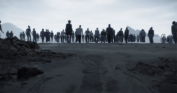 kumpulan orang yang baru saja meninggal dan berjalan di The Beach