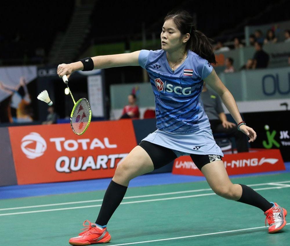 Aksi Busanan Ongbamrungphan di ajang Kejuaraan Dunia BWF 2019. bwfbadminton.com