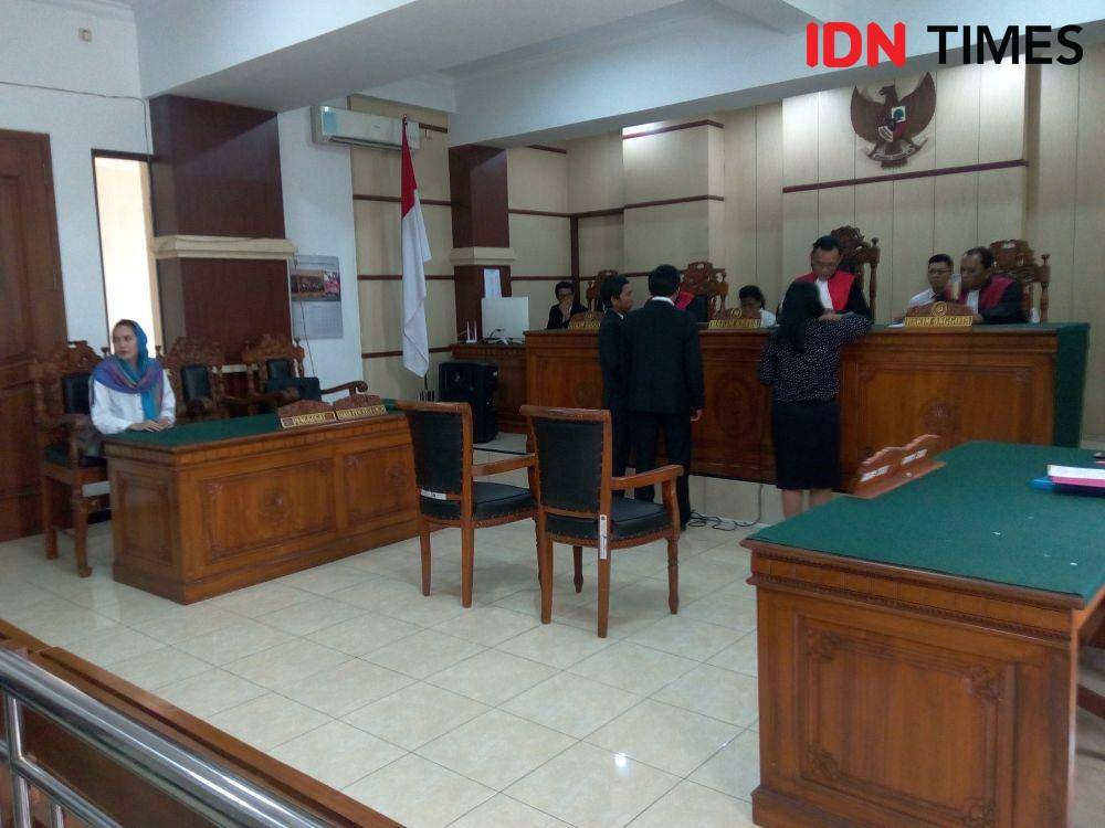 Sidang gugatan perkara Wanprestasi terhadap AShanty di PN Purwokerto