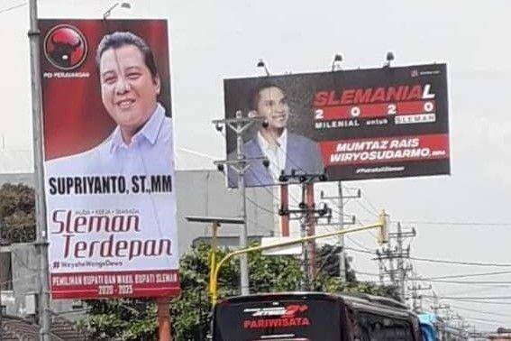 Baliho bakal calon bupati Sleman Supriyanto berdampingan dengan baliho Mumtaz Rais. IDN Times/Istimewa
