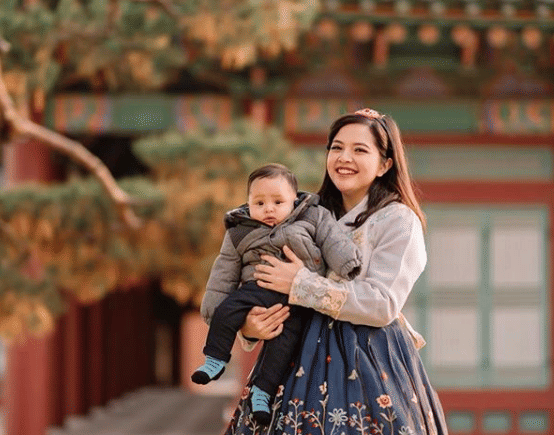 instagram.com/tasyakamila