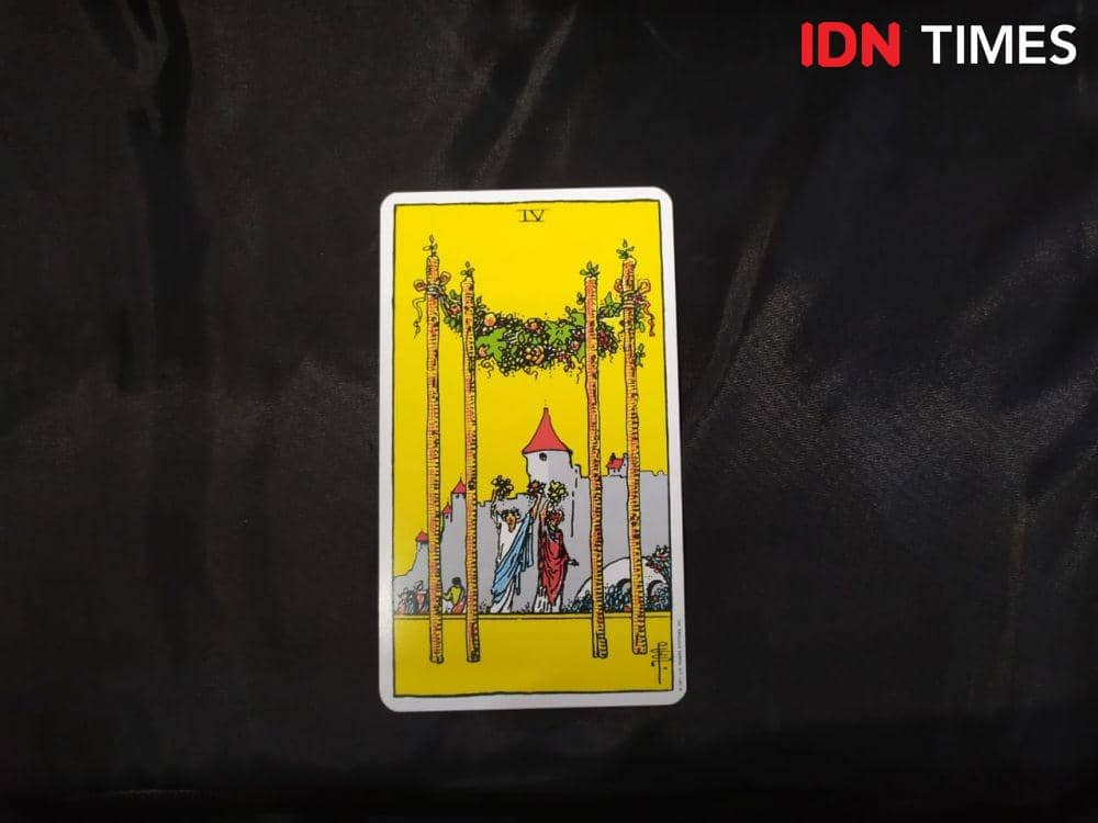 Four of Wands, Kartu Tarot (IDN Times/Aldzah Fatimah Aditya)