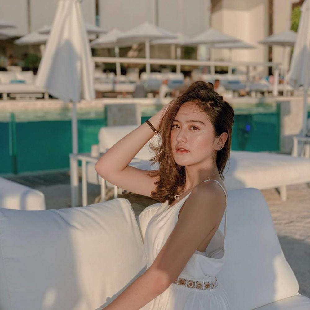 instagram.com/salshabilla adriani