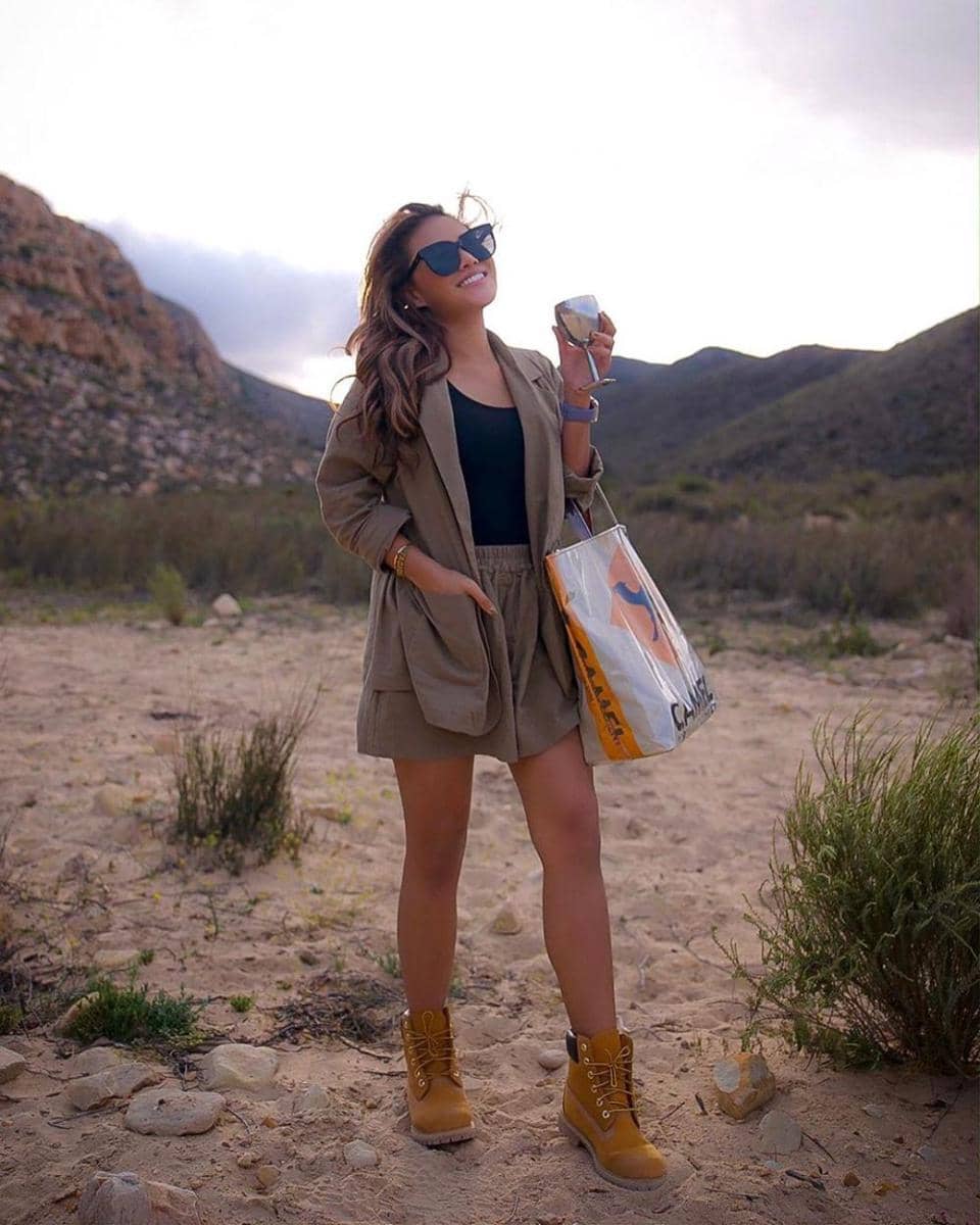 Instagram.com/aurelie.hermansyah/