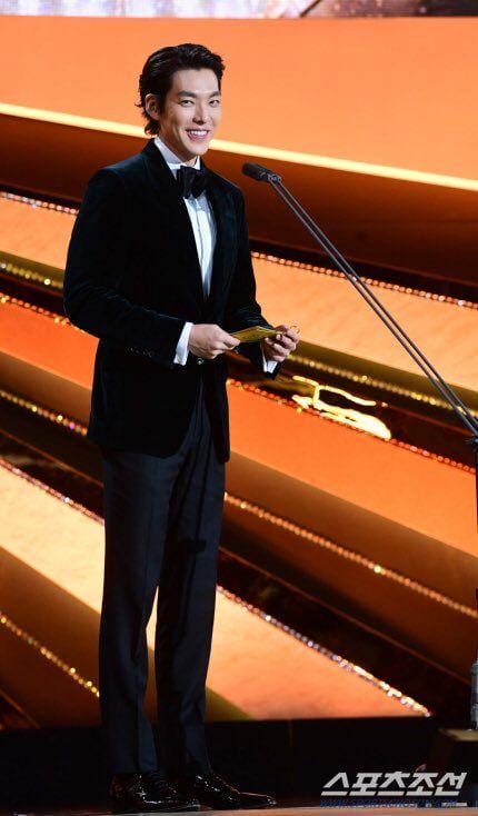 twitter.com/kimwoobinz