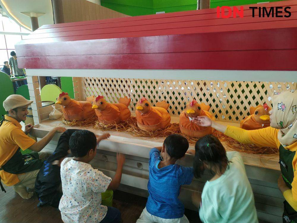 Youreka Kids Farm di Kuningan City Mall. 21 November 2019. IDN Times/Klara Livia