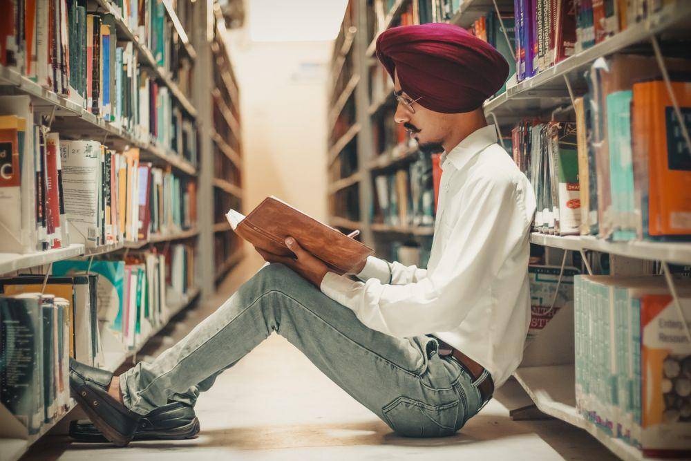 unsplash.com/Dollar Gill