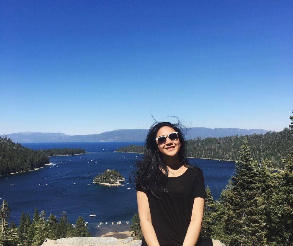 instagram.com/putri_tanjung