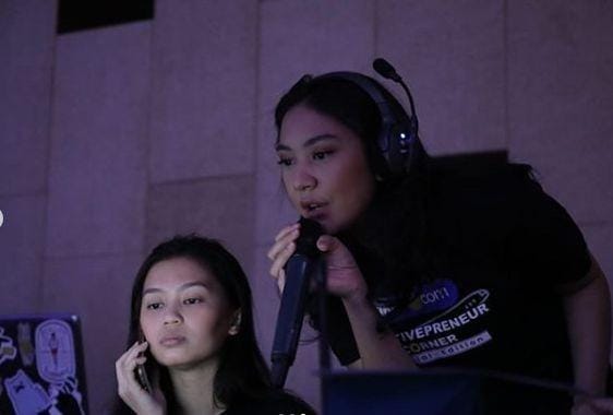 Instagram.com/putri_tanjung