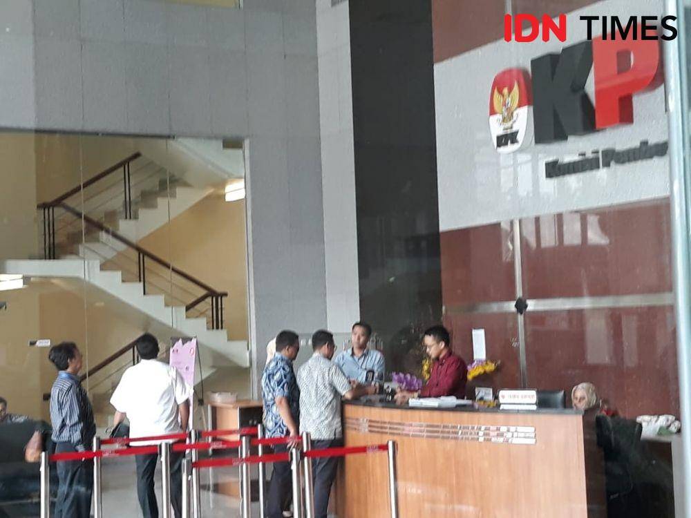 Dirut Jasa Marga Desi Arryani penuhi panggilan KPK (IDN Times/Fitang Budhi Adhitia)