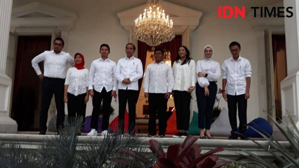 Presiden Jokowi umumkan staf khusus di Istana Merdeka, Jakarta Pusat, Kamis 21 November 2019 (IDN Times/Teatrika Handiko Putri)