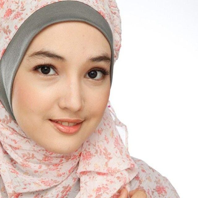 Instagram.com/annagilbert