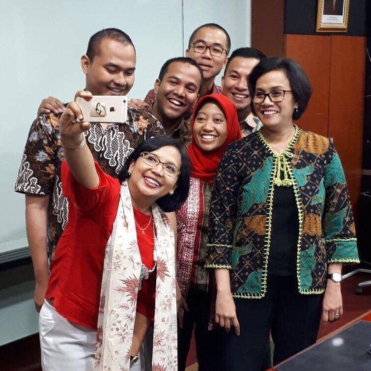 instagram.com/ayukartikadewi