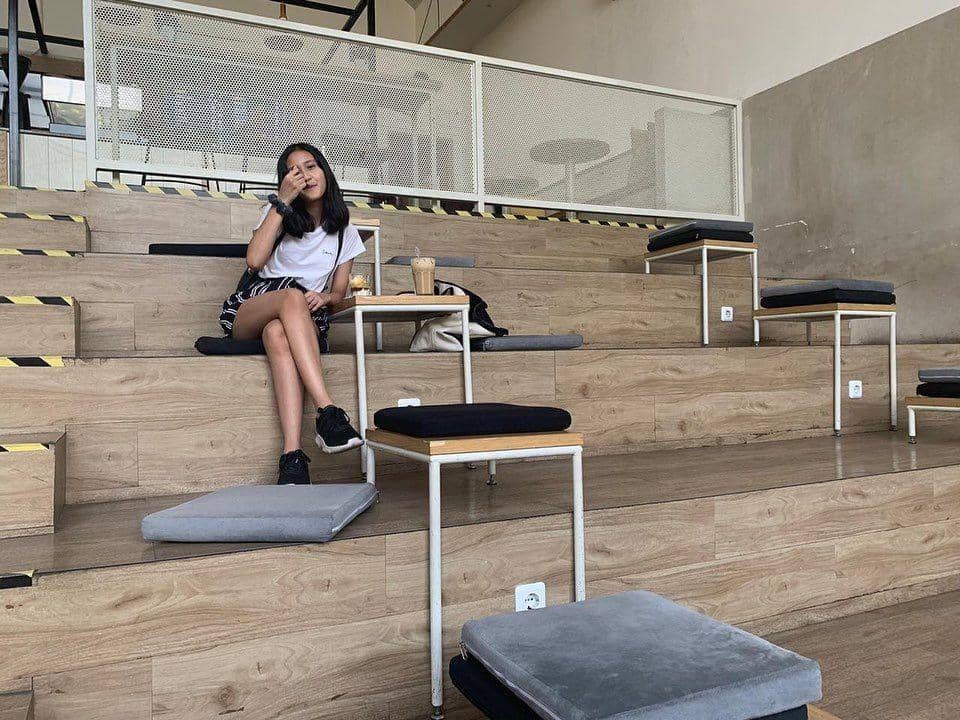 Instagram.com/deswitamaharani80