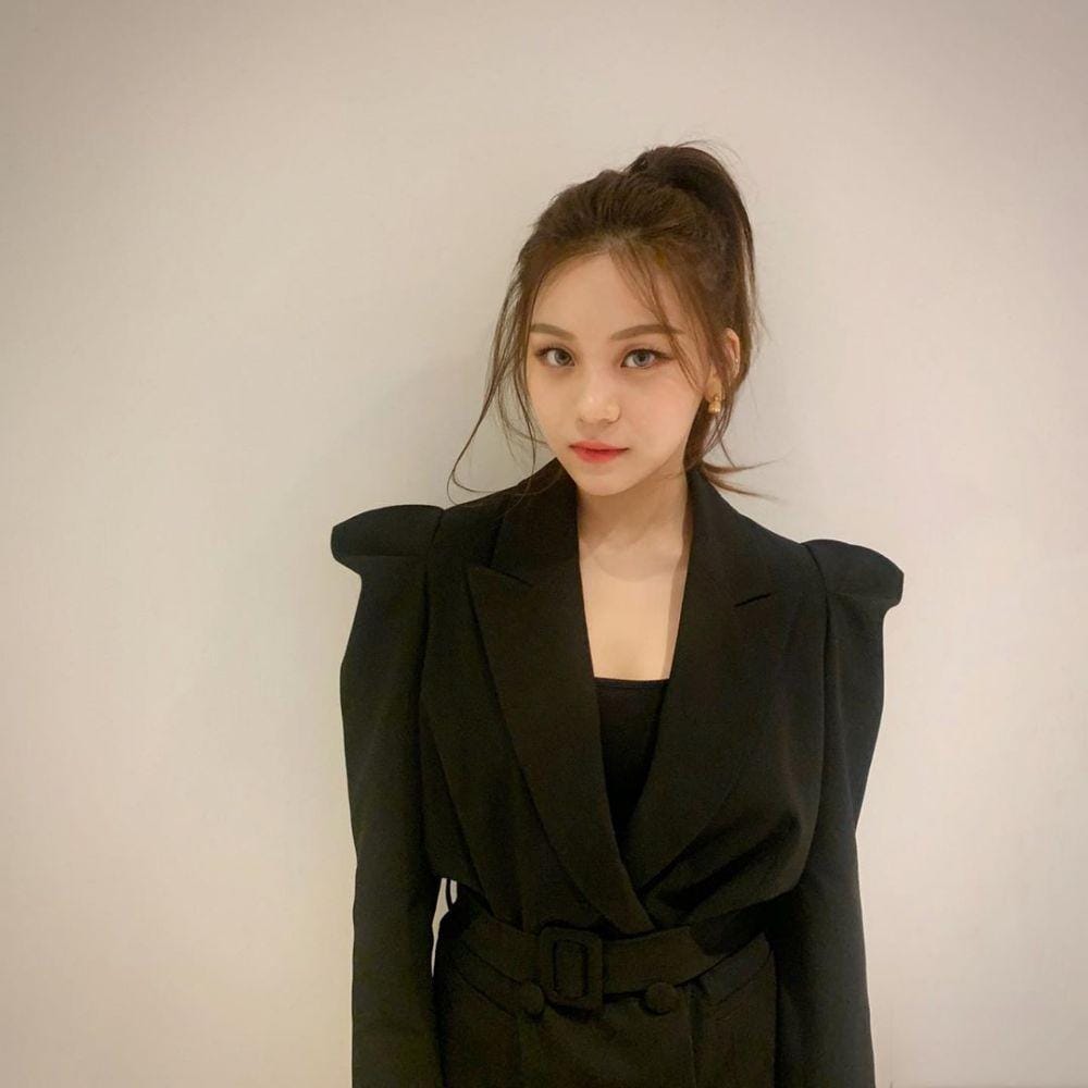 instagram.com/gfriendofficial