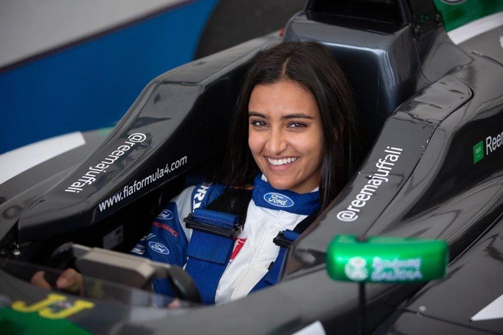 Pebalap perempuan Arab Saudi, Reema Juffali. Instagram/ReemaJuffali