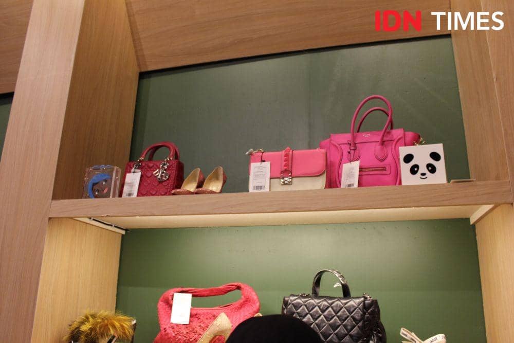 Koleksi Pre-Loved di HuntStreet.com . 22 November 2019. IDN Times/Geralda Talitha