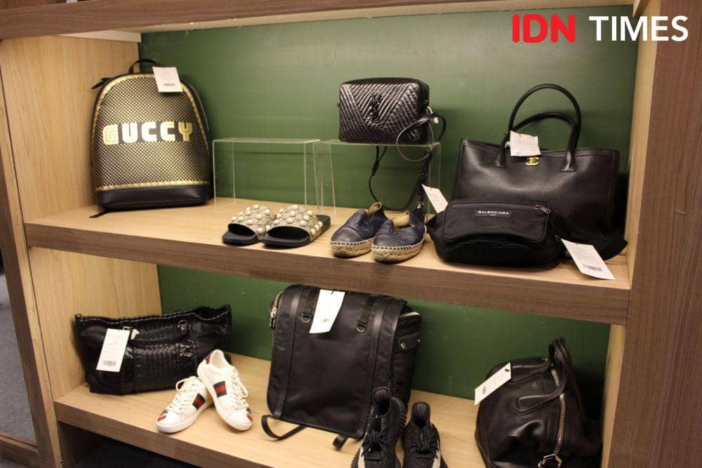 Koleksi Pre-Loved di HuntStreet.com . 22 November 2019. IDN Times/Geralda Talitha
