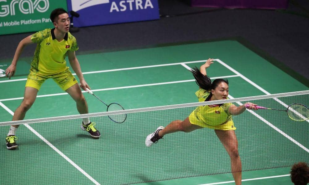 Ganda campuran asal Hong Kong, Tang Chun Man/Tse Ying Suet. Bwfbadminton.com