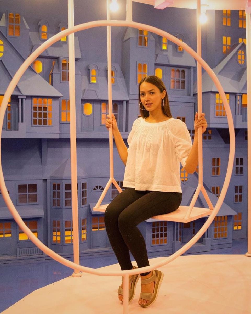 instagram.com/melayunicole