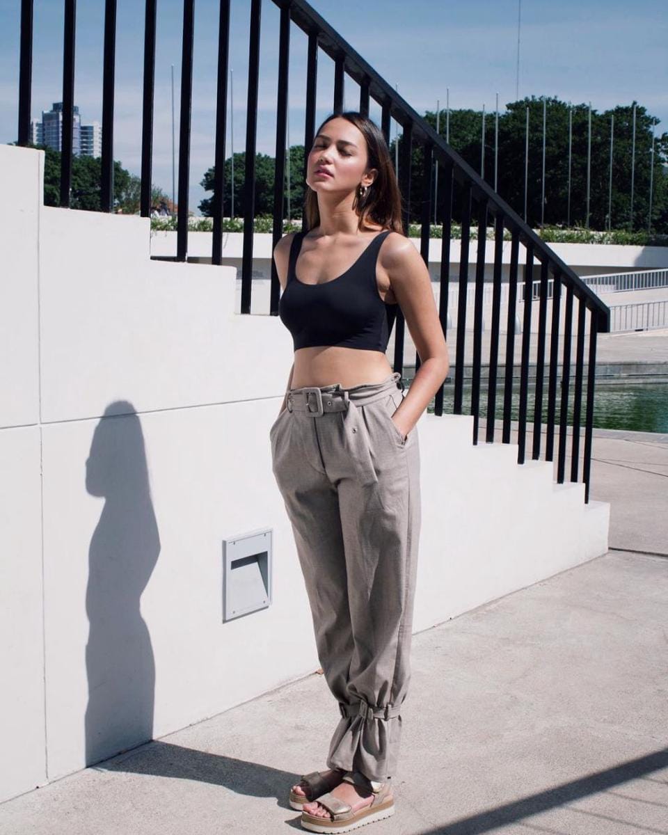 instagram.com/melayunicole