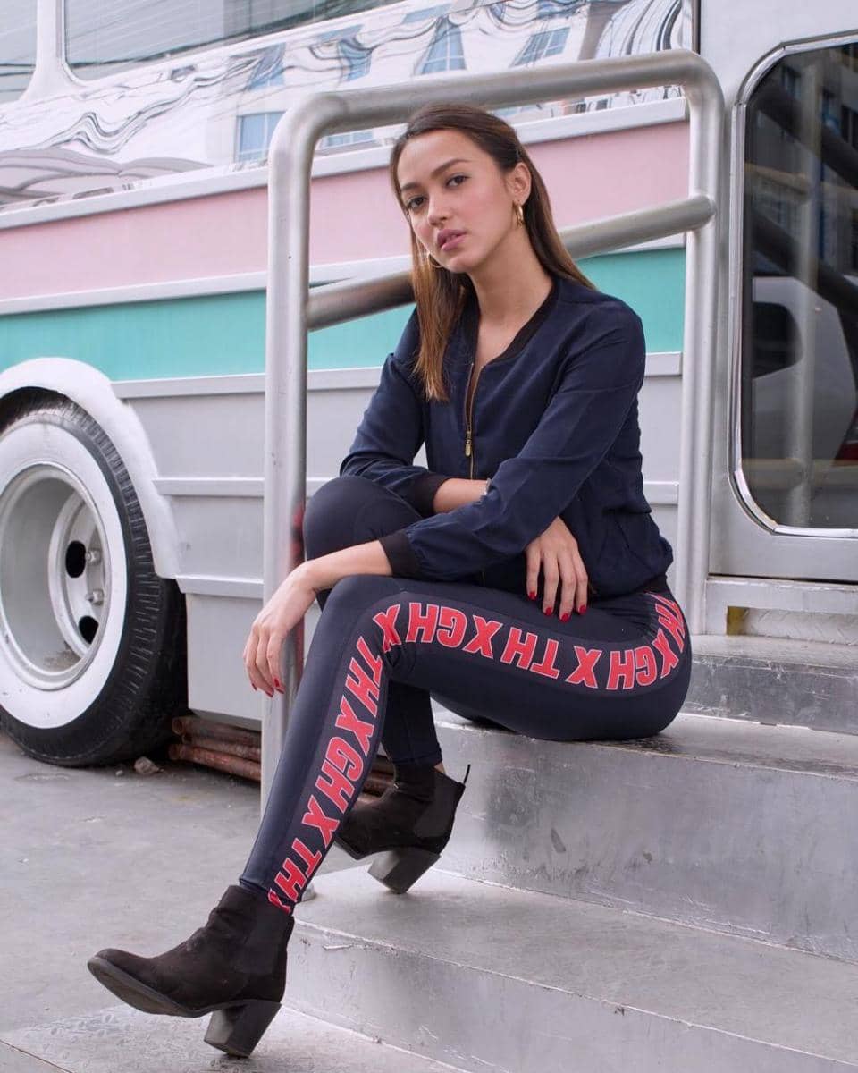 instagram.com/melayunicole