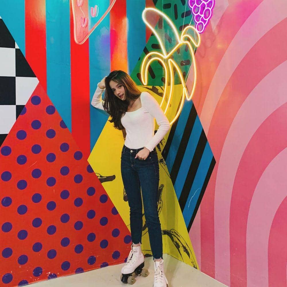 Instagram/rhesmanissa_